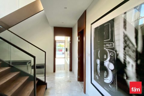 Villa de 5 dormitorios en Dubai, UAE No. 105625 9