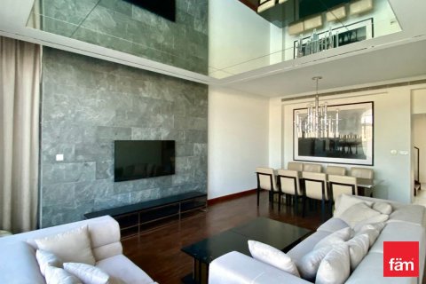 Villa de 5 dormitorios en Dubai, UAE No. 105625 4