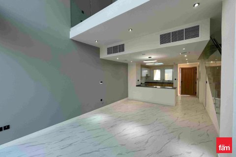 2 bedrooms Townhouse in Dubai, UAE No. 105624 2