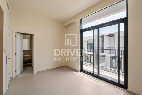 3 غرف نوم فيلا في EMAAR South, الإمارات العربية المتحدة رقم 207403 7