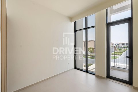 3 غرف نوم فيلا في EMAAR South, الإمارات العربية المتحدة رقم 207403 8
