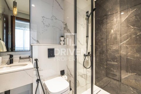 Apartment de 2 dormitorios en Al Satwa, UAE No. 190812 17