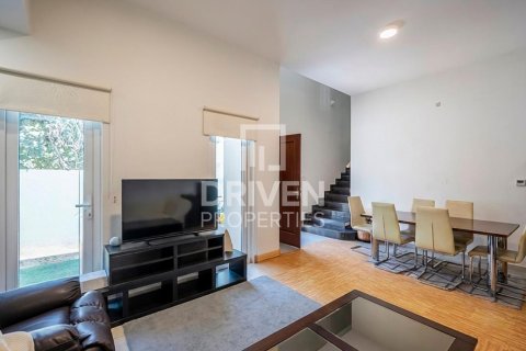 2 bedrooms Villa in Amaranta, UAE No. 190810 3