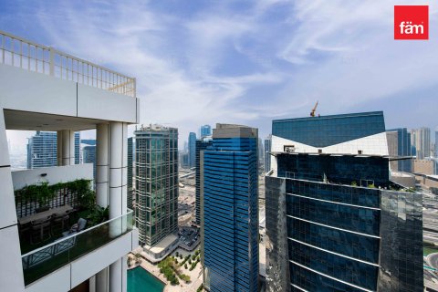 Appartement de 4 chambres à Dubai, UAE No. 205666 9