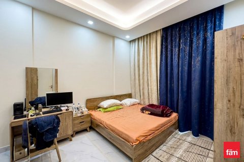 1 bedroom Apartment in International City, UAE No. 169935 8