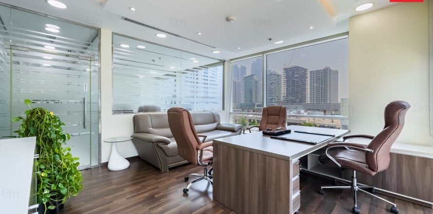 149.9m² Office in Business Bay, UAE No. 168070