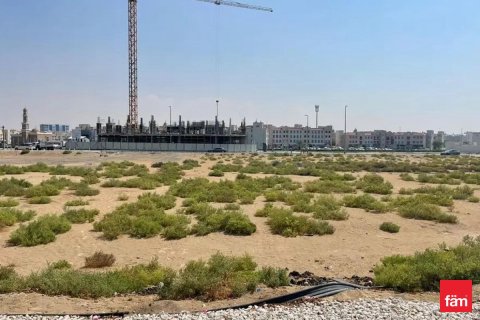 Land de 1372.8m² à Dubai, UAE No. 140164 6