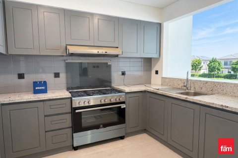 Townhouse de 4 dormitorios en Dubai, UAE No. 166650 3