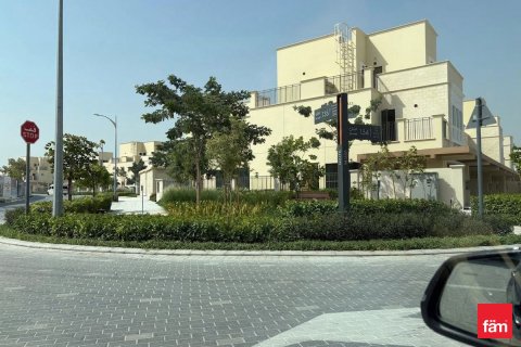 Townhouse de 4 dormitorios en Dubai, UAE No. 166650 11
