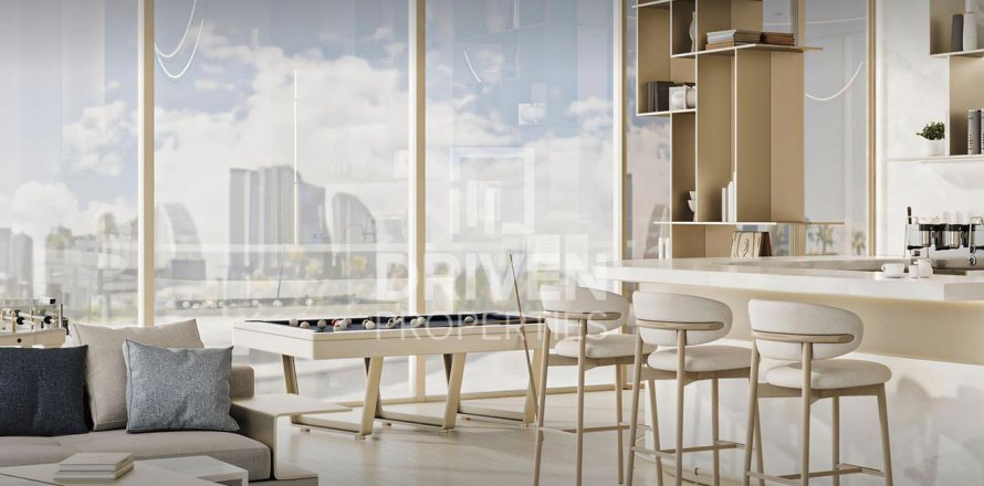 Studio Apartment in Dubai Residence Complex, UAE No. 207025