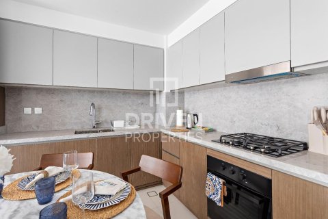 2 bedrooms Apartment in EMAAR Beachfront, UAE No. 191980 11