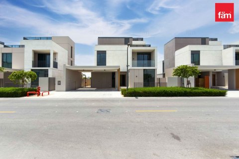 4 غرف نوم فيلا في دبي, الإمارات العربية المتحدة رقم 165576 11