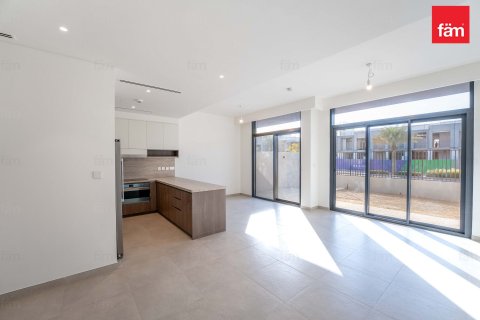 Townhouse de 3 dormitorios  No. 115177 2