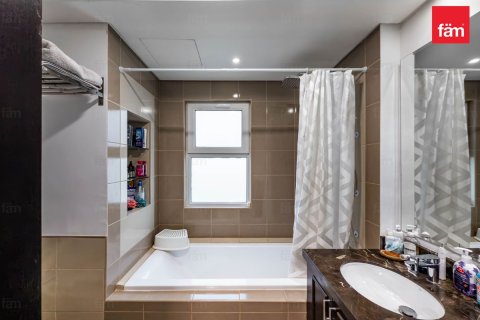 3 bedrooms Townhouse in Dubai, UAE No. 142596 18