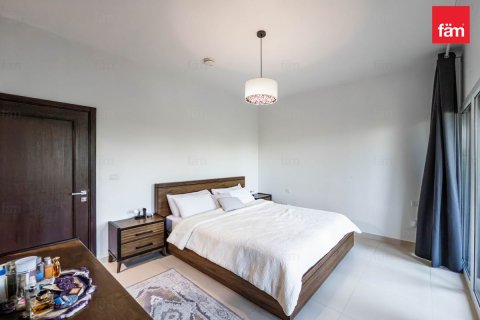 3 bedrooms Townhouse in Dubai, UAE No. 142596 12