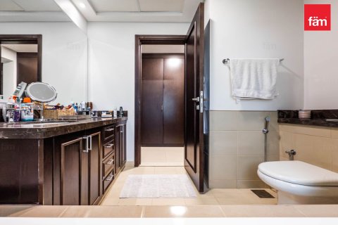 3 bedrooms Townhouse in Dubai, UAE No. 142596 20