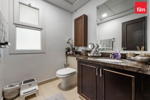 3 bedrooms Townhouse in Dubai, UAE No. 142596 19