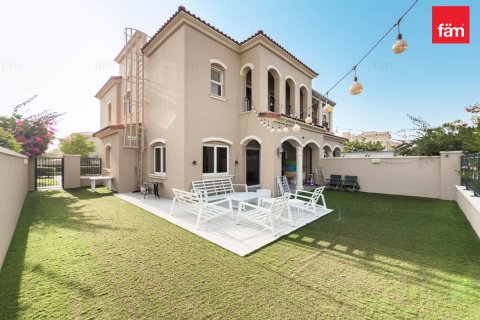 3 bedrooms Townhouse in Dubai, UAE No. 142596
