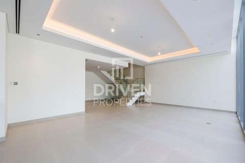 Квартира с 3 спальнями в District One, ОАЭ №192870 8