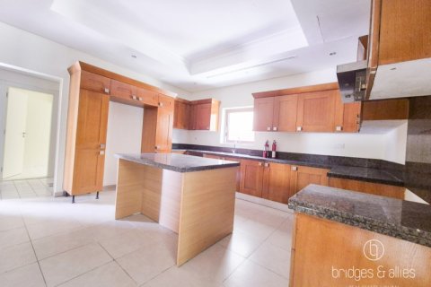 4 bedrooms Villa in Al Furjan, UAE No. 144253 6