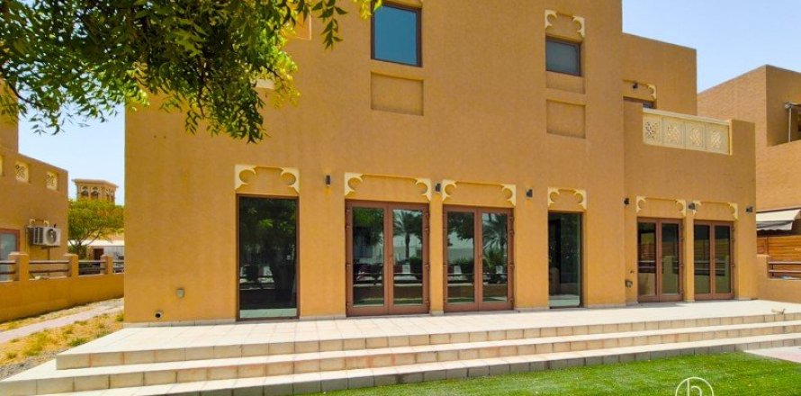 4 bedrooms Villa in Al Furjan, UAE No. 144253
