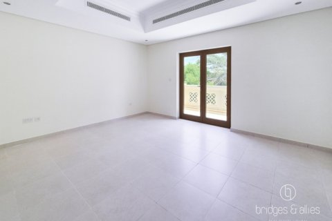 4 bedrooms Villa in Al Furjan, UAE No. 144253 14