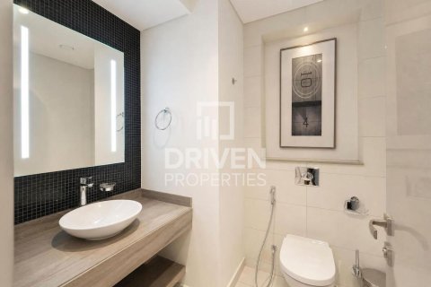 1 bedroom Apartment in DAMAC Towers by Paramount, UAE No. 207467 15