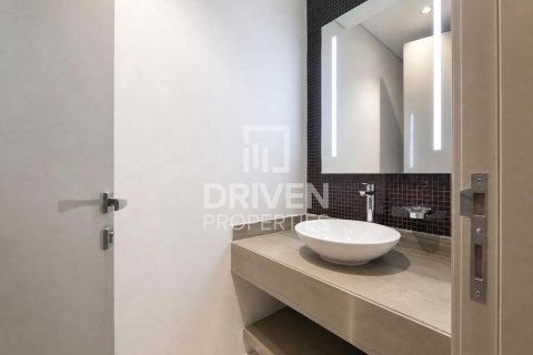 Appartement de 1 chambre à DAMAC Towers by Paramount, UAE No. 207464 14