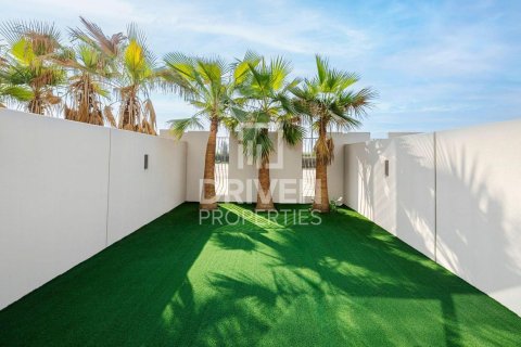 2 bedrooms Townhouse in Mohammed Bin Rashid City, UAE No. 193451