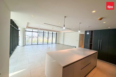 Apartment de 4 dormitorios en City Walk, UAE No. 203300