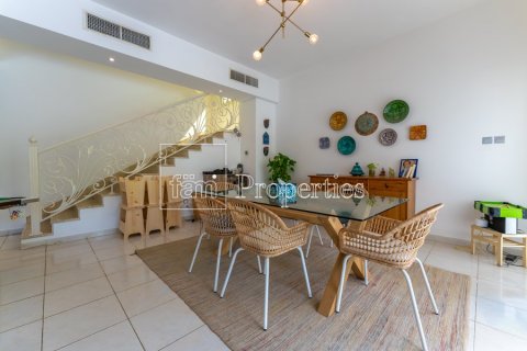 Villa de 4 chambres à Dubai, UAE No. 100232 13