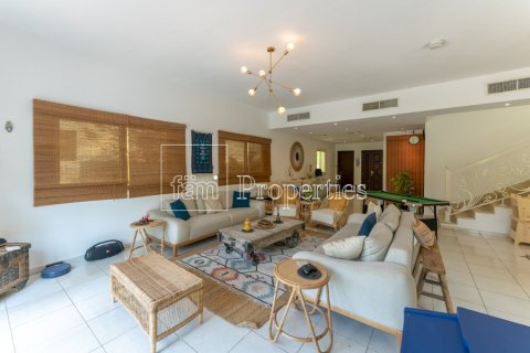 Villa de 4 chambres à Dubai, UAE No. 100232 12