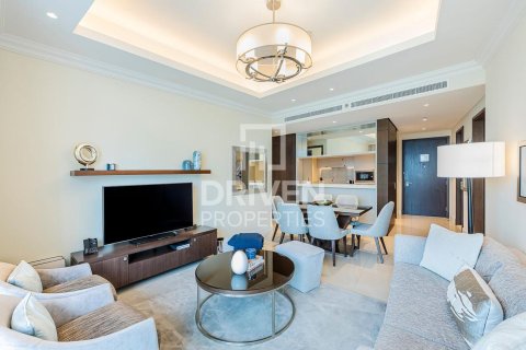 Квартира с 2 спальнями в The Address Residence Fountain Views, ОАЭ №192280