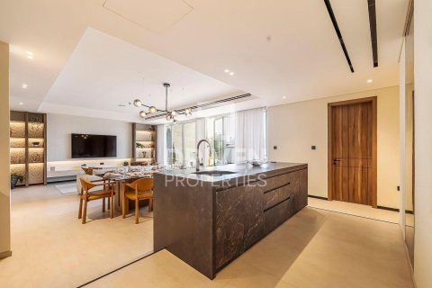 3 bedrooms Penthouse in Jumeirah, UAE No. 192278 4