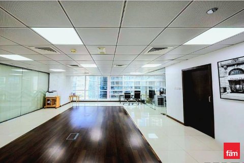 134.1m² Office in Dubai, UAE No. 142452 9