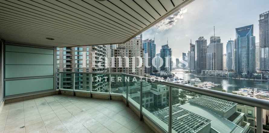 1 غرف نوم شقة في The Address Dubai Marina, الإمارات العربية المتحدة رقم 146432