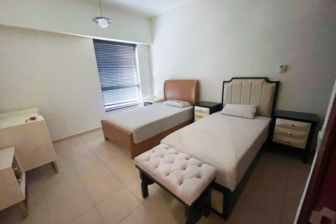 3 bedrooms Apartment No. 128425 4