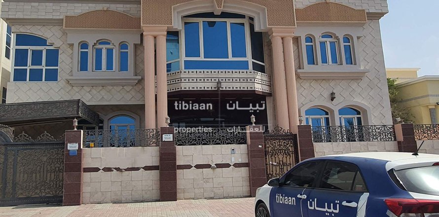 Studio Villa in As Sib, Oman No. 54002