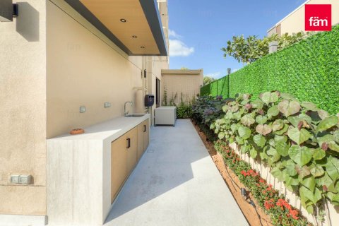 Villa de 4 chambres à Al Barsha, UAE No. 140240 7