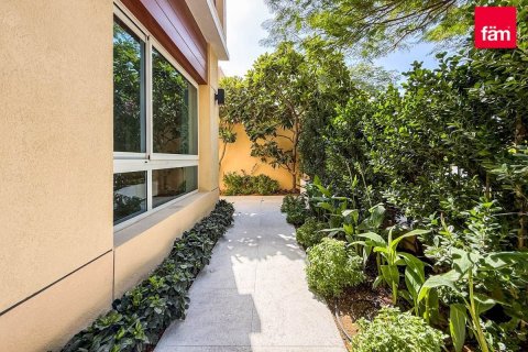 Villa de 4 chambres à Al Barsha, UAE No. 140240 30