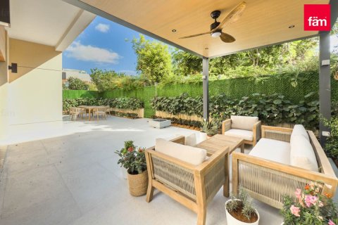 Villa de 4 chambres à Al Barsha, UAE No. 140240 4