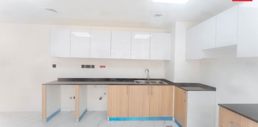 Townhouse de 3 chambres à Dubai, UAE No. 140236