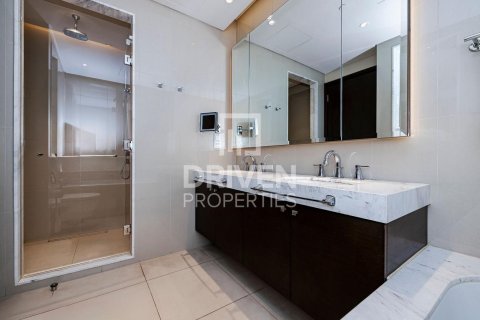 Appartement de 2 chambres à The Address Residence Fountain Views, UAE No. 200664 12