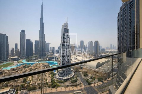 2 bedrooms Apartment in Burj Royale, UAE No. 200661