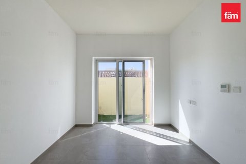 3 bedrooms Townhouse in Dubai, UAE No. 142312 8