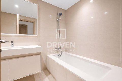 Appartement de 2 chambres à Burj Royale, UAE No. 204692 16