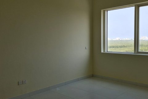 3 bedrooms Apartment in Khuzam, UAE No. 183994 8