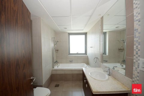 Квартира с 2 спальнями в Бизнес-Бэй, ОАЭ №163609 6
