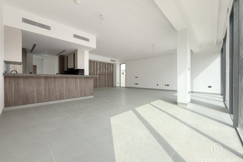 Villa de 4 dormitorios en Dubai, UAE No. 102391 5
