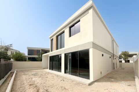 Villa de 4 dormitorios en Dubai, UAE No. 102391 24